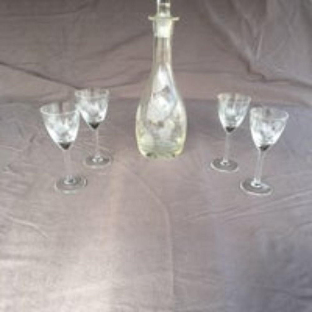Wine Decanter Set